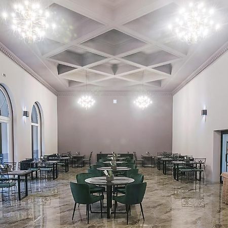 Corvin House Hotel Hunedoara Ngoại thất bức ảnh