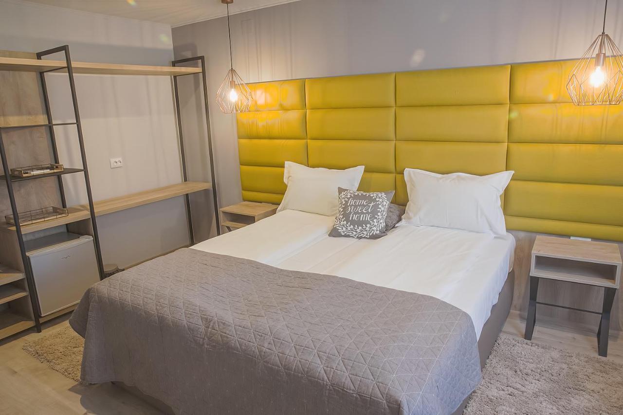 Corvin House Hotel Hunedoara Ngoại thất bức ảnh